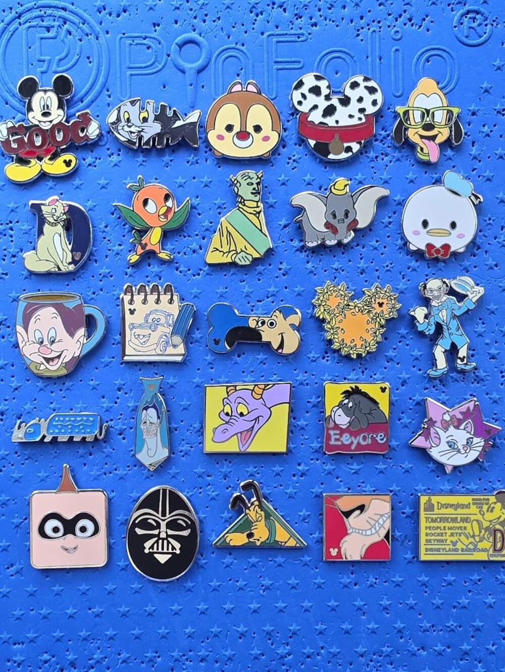 Disney Pins Collection - FIGMENT/EEYORE/DALE/DOPEY/PLUTO/SCAR/MARIE/MICKEY/DUG